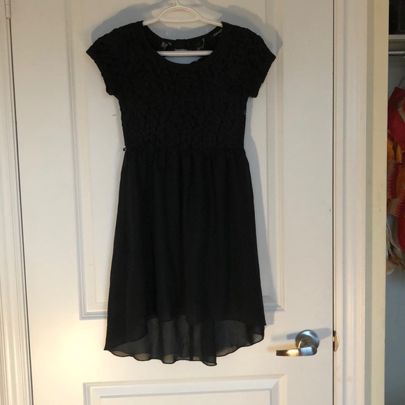 Dress - Picture 1 of 2